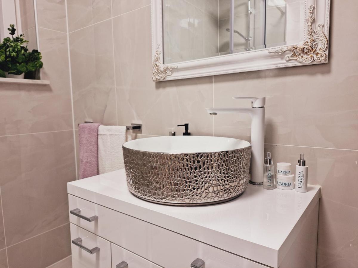 Apartman Maja **** Apartment Sibenik Bagian luar foto